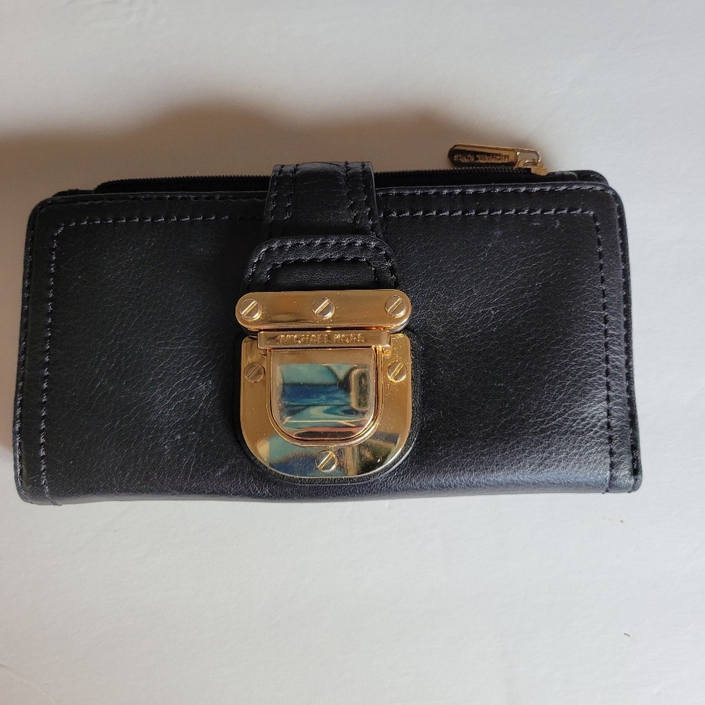 Leather Michael Kors Wallet